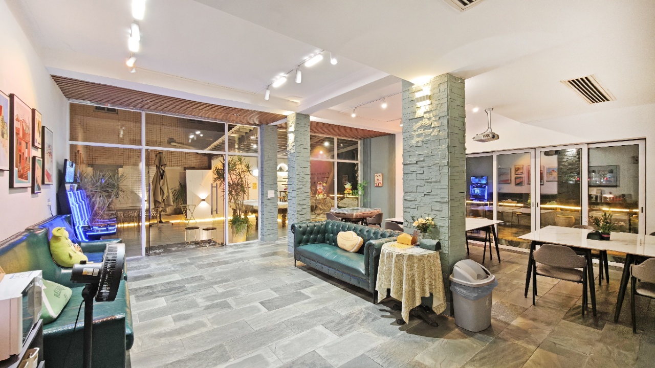 深圳大鹏古城湖景民宿/近较场尾 | 19房26床 可住25-50人