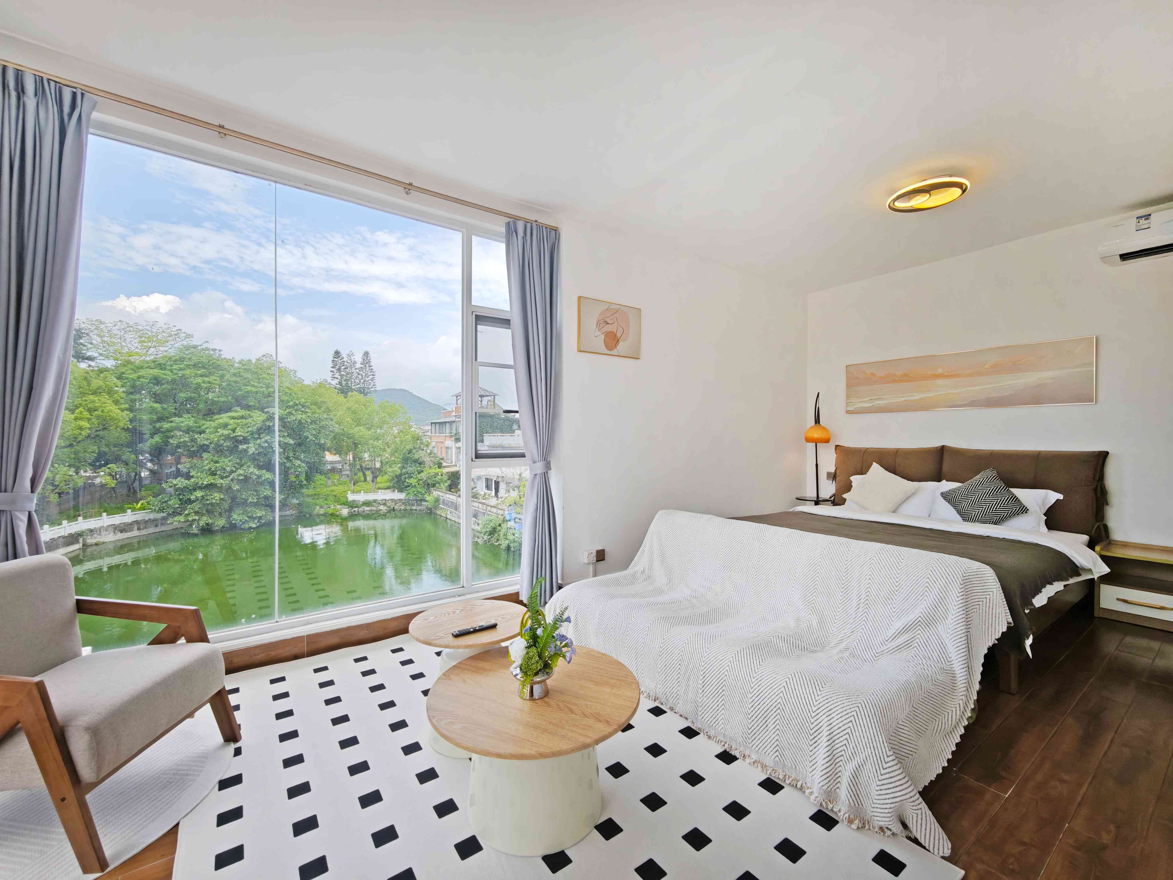 深圳大鹏古城湖景民宿/近较场尾 | 19房26床 可住25-50人