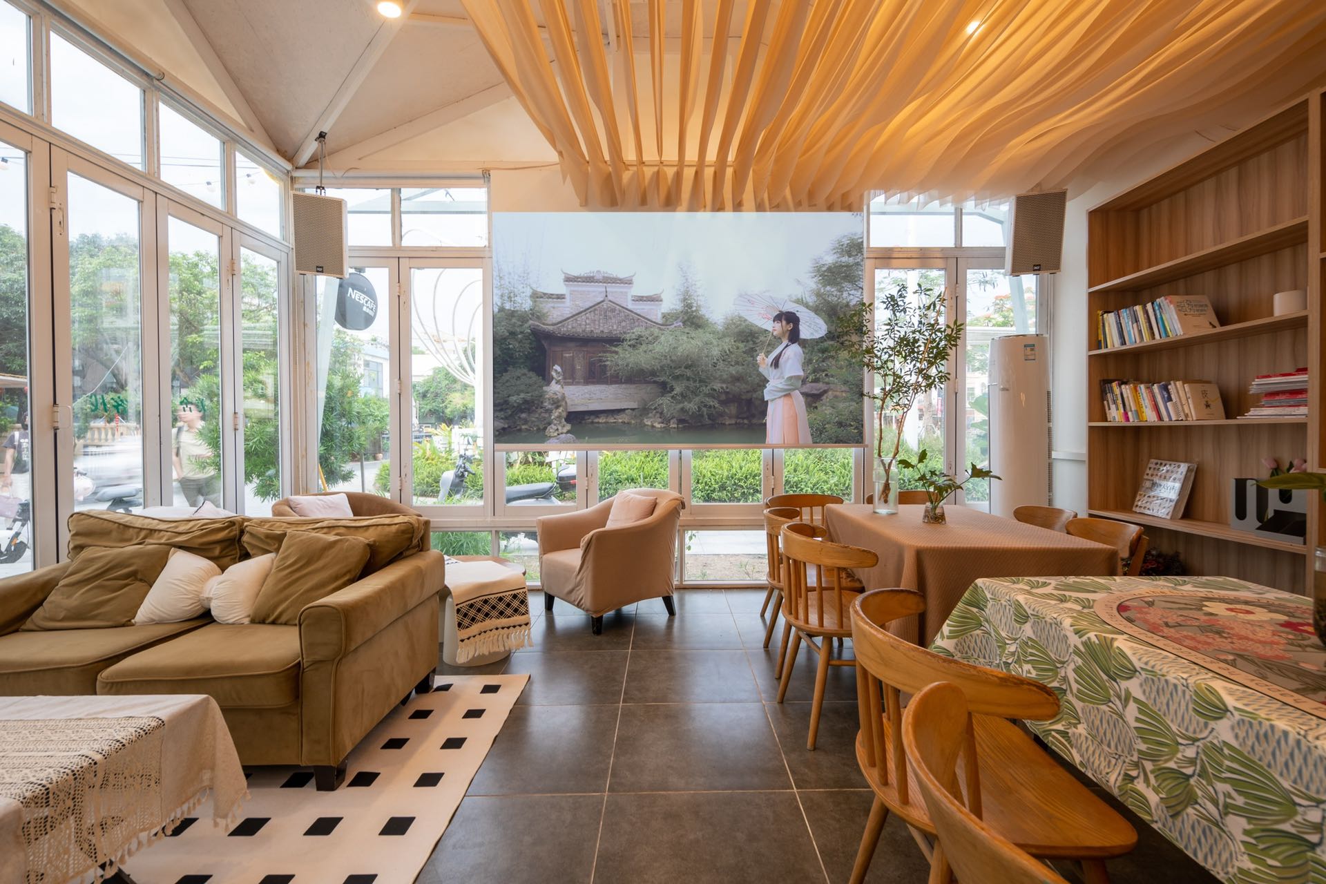 深圳较场尾海边9房13床网红明星风独栋民宿-沈腾和苏琪住过这套接近1年