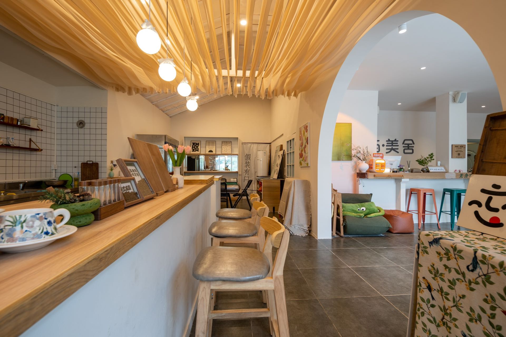 深圳较场尾海边9房13床网红明星风独栋民宿-沈腾和苏琪住过这套接近1年