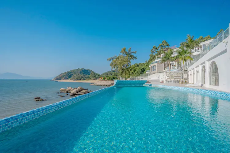 惠州巽寮湾【凤池岛】·斯托里亚9房12床泳池别墅一线海景